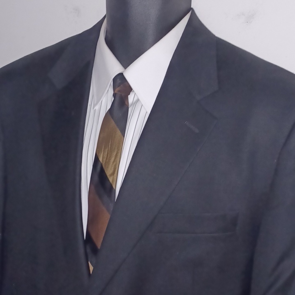 RALPH LAUREN Timeless Executive Black Blazer, 44R - Picture 3 of 10
